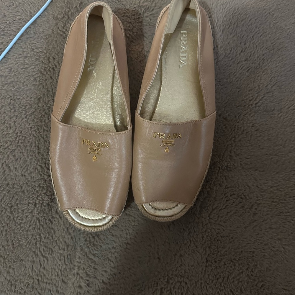 Prada peep toe espadrilles! - Picture 2 of 8